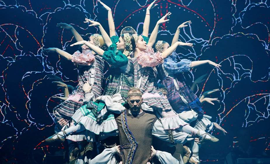 Ансамбль танца, музыки и песни «Белые росы» представил новую программу «Сказки Беларуси» по случаю 35-летнего юбилея