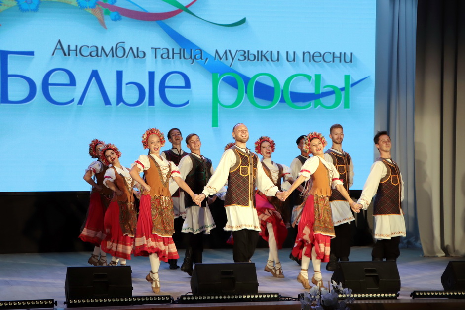 В Берестовице состоялся праздничный концерт, посвященный Дню народного единства