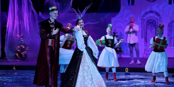 Новогодний мюзикл Скрипучие ворота