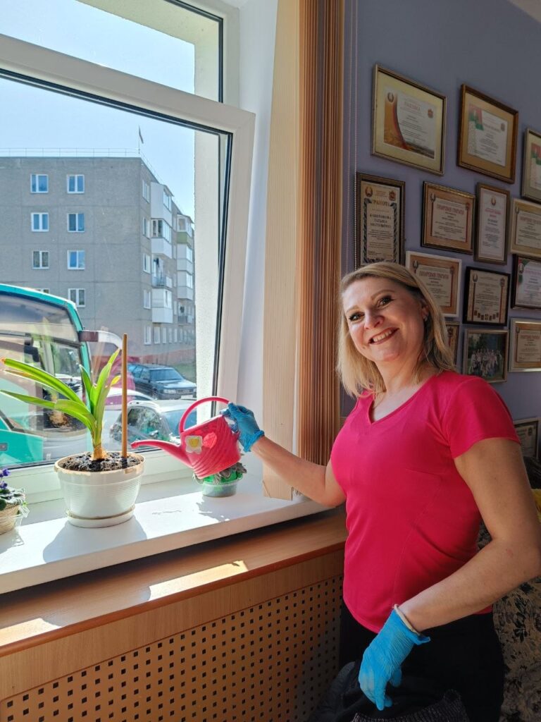 Коллектив ансамбля Белые росы присоединился к республиканскому субботнику!