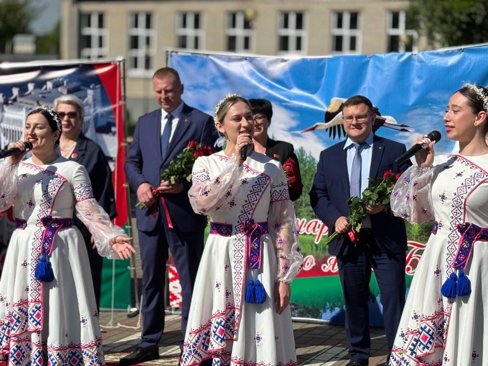 Белые росы Средняя школа № 2 имени В.Ю.Саяпина г. Гродно.